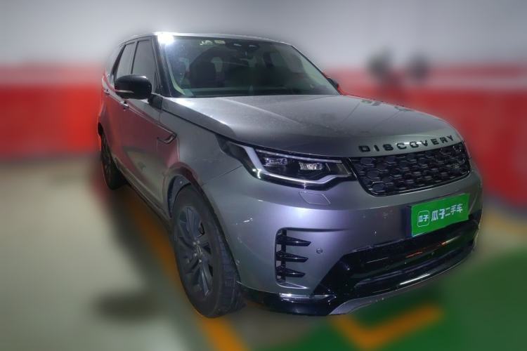 Used Land Rover Discovery 2021 360 PS R-Dynamic S Front Right 45 Deg