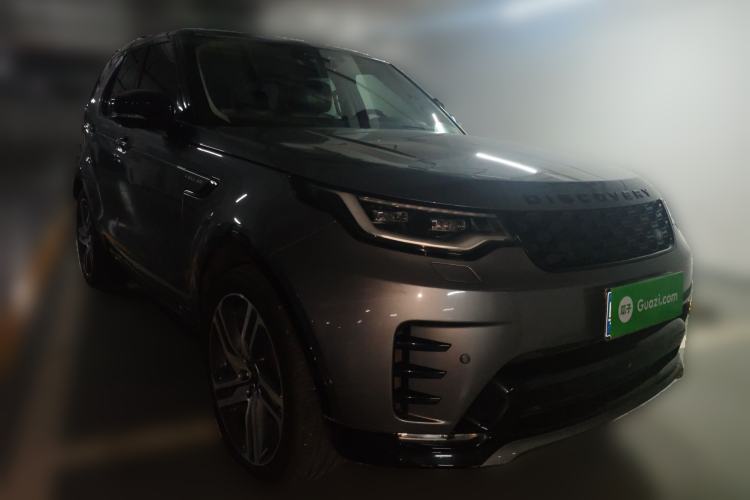 Used Land Rover Discovery 2021 360 PS R-Dynamic HSE Front Right 45 Deg