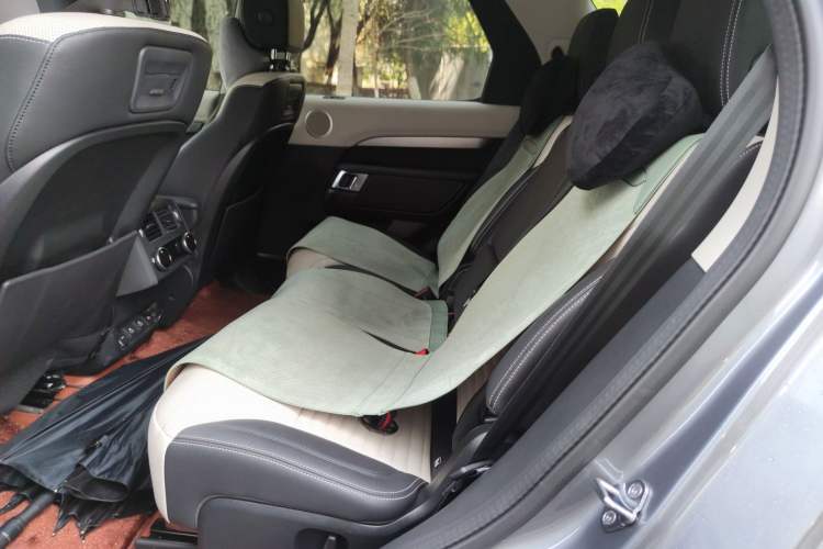 Used Land Rover Discovery 2021 360 PS R-Dynamic S Left Rear Seat