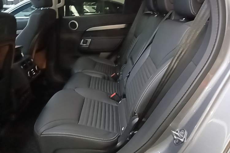 Used Land Rover Discovery 2021 360 PS R-Dynamic S Left Rear Seat