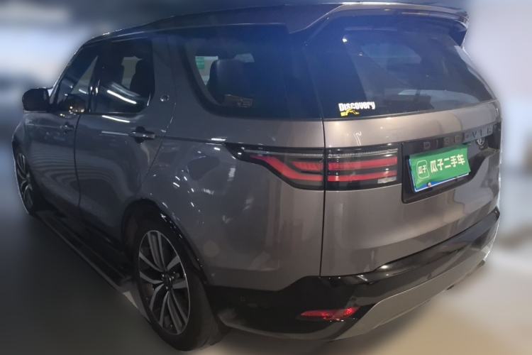 Used Land Rover Discovery 2021 360 PS R-Dynamic SE Rear Left 45 Deg