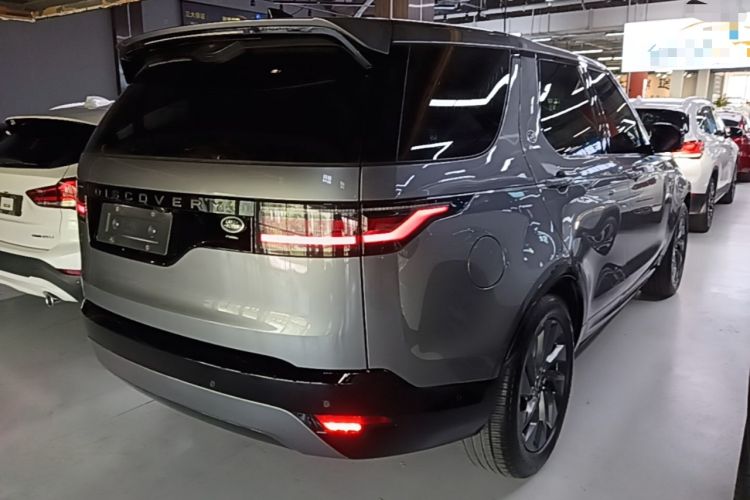 Used Land Rover Discovery 2021 360 PS R-Dynamic S Rear Right 45 Deg