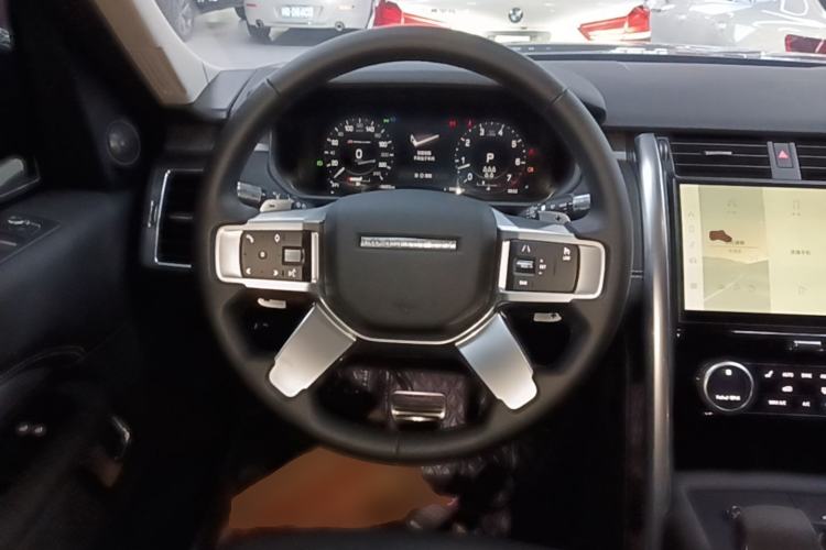 Used Land Rover Discovery 2021 360 PS R-Dynamic S Steering Wheel