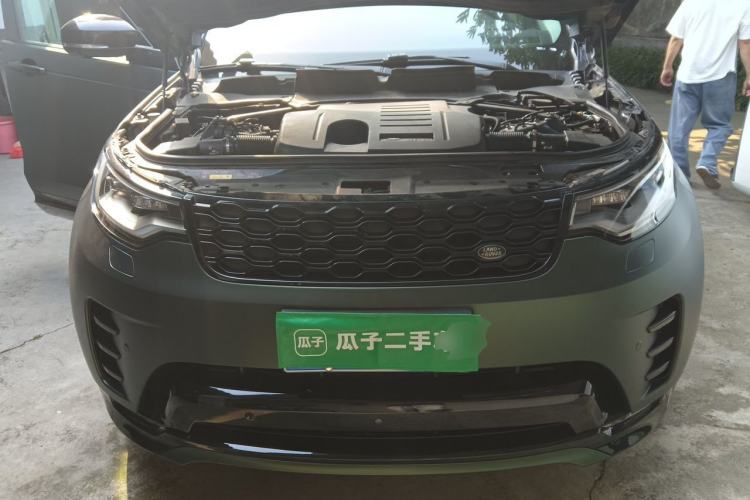 Used Land Rover Discovery 2021 360 PS R-Dynamic S Engine Bay