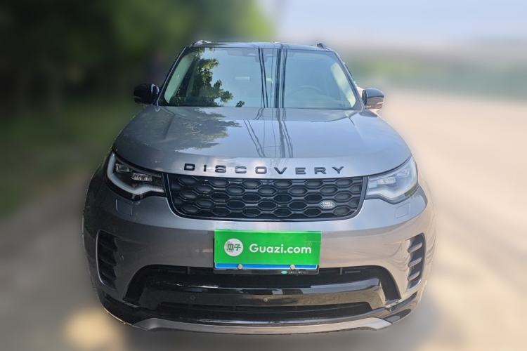 Used Land Rover Discovery 2021 360 PS R-Dynamic SE Front