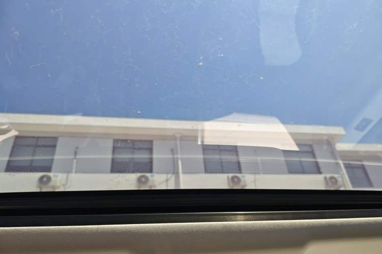 Used Land Rover Discovery 2021 360 PS R-Dynamic S Headliner