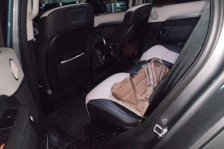 Used Land Rover Discovery 2021 360 PS R-Dynamic S Left Rear Seat