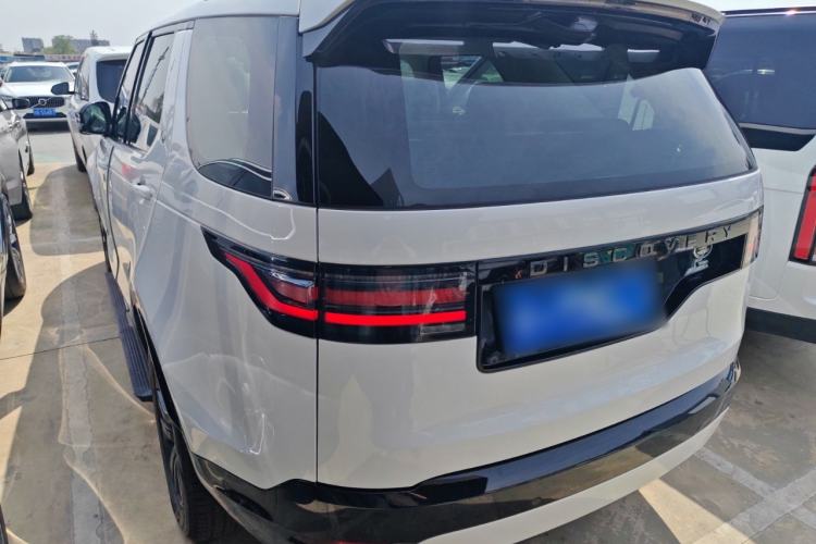 Used Land Rover Discovery 2021 360 PS R-Dynamic S Exterior 2