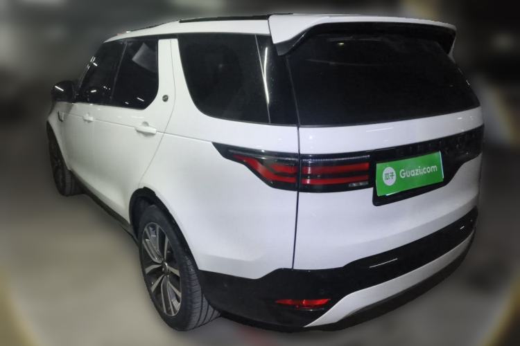 Used Land Rover Discovery 2021 360 PS R-Dynamic SE Rear Left 45 Deg