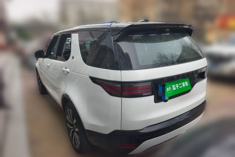 Used Land Rover Discovery 2021 360 PS R-Dynamic SE Rear Left 45 Deg