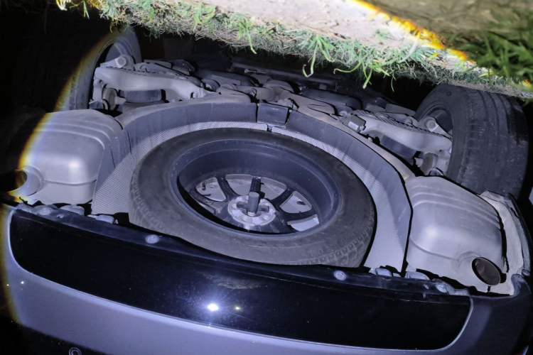 Used Land Rover Discovery 2023 360 PS R-Dynamic S Chassis Rear