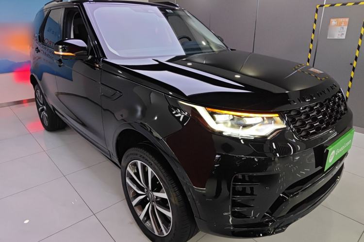 Used Land Rover Discovery 2023 Restyled 360 PS R-Dynamic SE Exterior 1