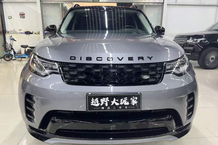 Used Land Rover Discovery 2023 Revised Version 360 PS R-Dynamic S Exterior 1