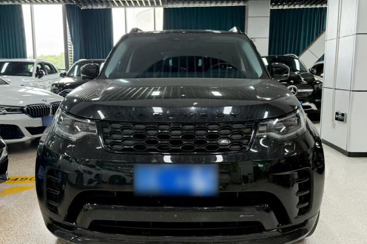 Used Land Rover Discovery 2023 Revised Version 360 PS R-Dynamic S Exterior 2