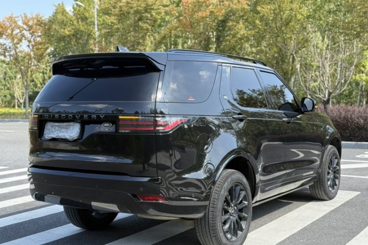 Used Land Rover Discovery 2023 360 PS R-Dynamic S Exterior 3