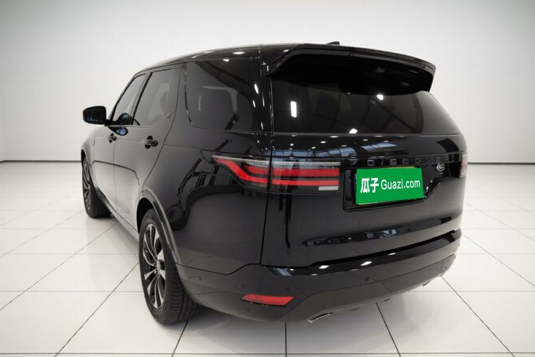 Used Land Rover Discovery 2023 360 PS R-Dynamic S Exterior 3