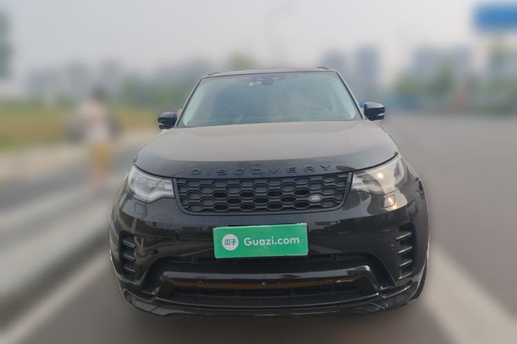 Used Land Rover Discovery 2023 360 PS R-Dynamic SE Front