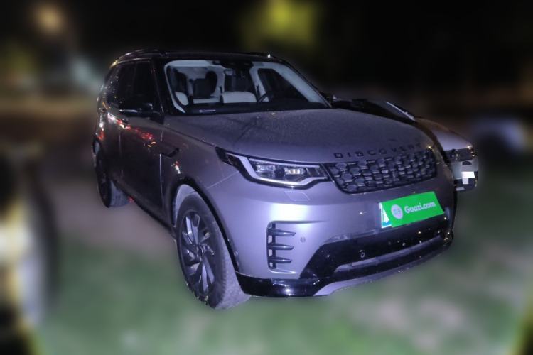 Used Land Rover Discovery 2023 360 PS R-Dynamic S Front Right 45 Deg