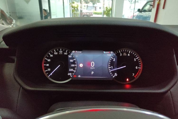 Used Land Rover Discovery 2023 Facelift 300PS S Instrument Cluster