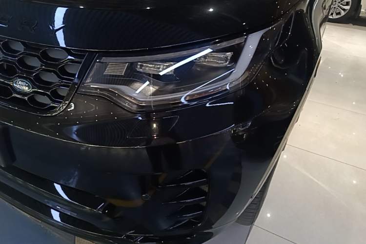 Used Land Rover Discovery 2023 Revised Version 360 PS R-Dynamic S Left Front Headlight