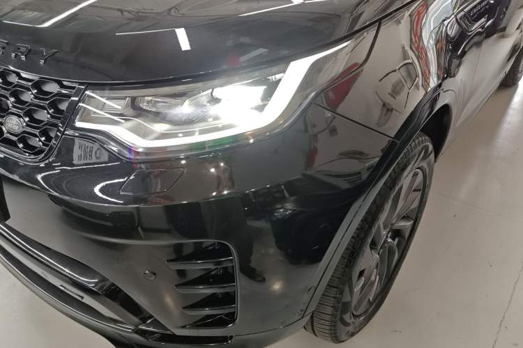 Used Land Rover Discovery 2023 Revised Version 360 PS R-Dynamic S Left Front Headlight