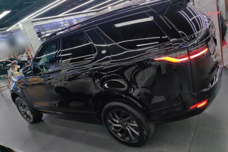 Used Land Rover Discovery 2023 360 PS R-Dynamic S Left Side