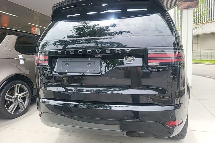 Used Land Rover Discovery 2023 Revised Version 360 PS R-Dynamic S Rear