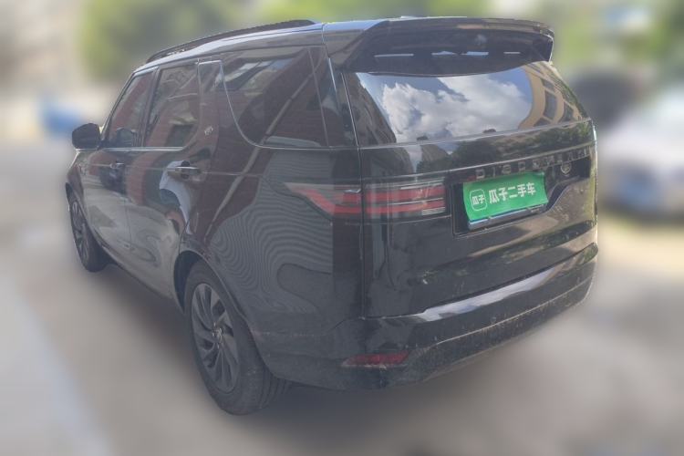 Used Land Rover Discovery 2023 Revised Version 360 PS R-Dynamic S Rear Left 45 Deg