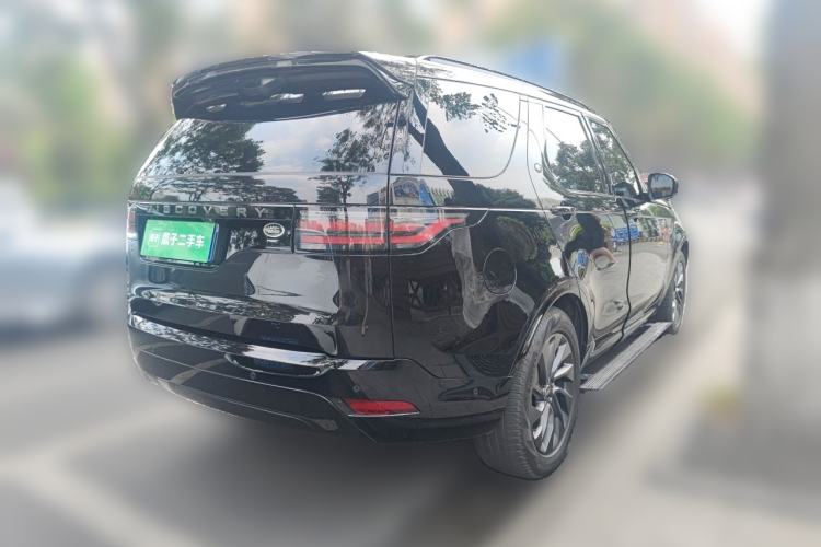 Used Land Rover Discovery 2023 Revised Version 360 PS R-Dynamic S Rear Right 45 Deg