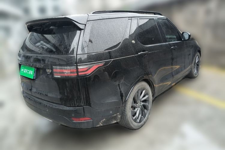 Used Land Rover Discovery 2023 Revised Version 360 PS R-Dynamic S Rear Right 45 Deg