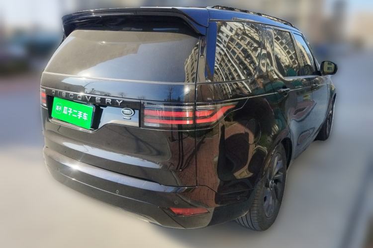 Used Land Rover Discovery 2023 Revised Version 360 PS R-Dynamic S Rear Right 45 Deg