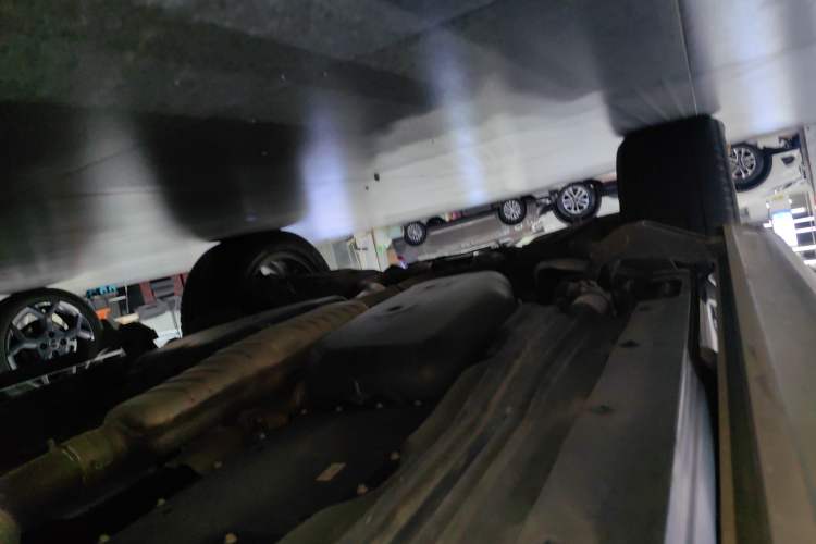 Used Land Rover Discovery 2023 360 PS R-Dynamic S Right Side Sill