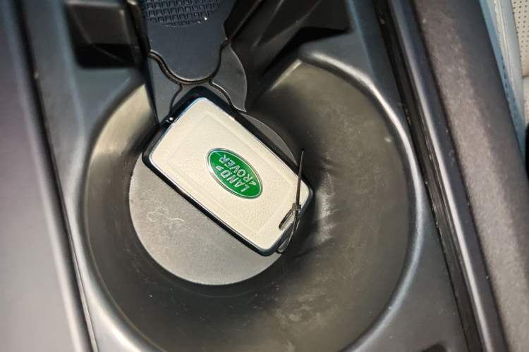 Used Land Rover Discovery 2023 300PS S Vehicle Key