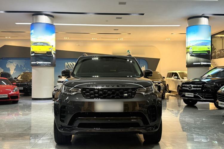 Used Land Rover Discovery 2023 Revised Version 360 PS R-Dynamic S Exterior 1