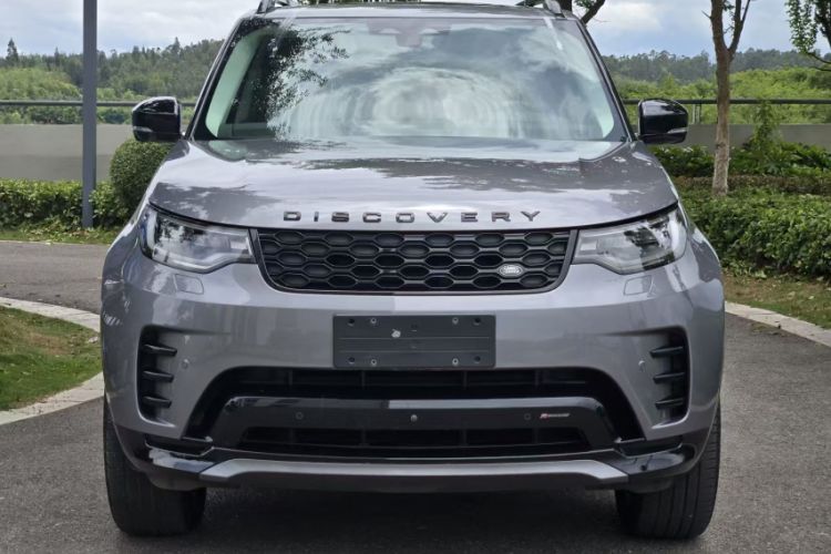 Used Land Rover Discovery 2023 Revised Version 360 PS R-Dynamic S Exterior 11