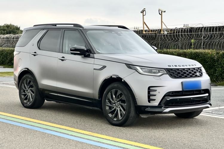 Used Land Rover Discovery 2023 360 PS R-Dynamic S Exterior 2