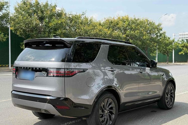 Used Land Rover Discovery 2023 360 PS R-Dynamic S Exterior 5