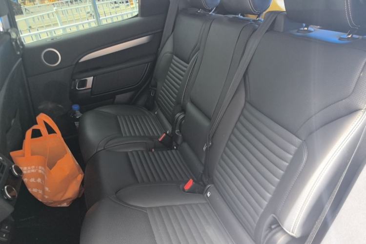 Used Land Rover Discovery 2023 360 PS R-Dynamic S Left Rear Seat