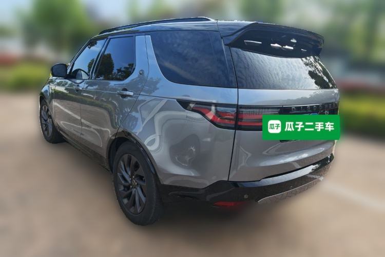 Used Land Rover Discovery 2023 Revised Version 360 PS R-Dynamic S Rear Left 45 Deg