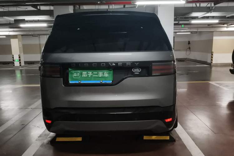 Used Land Rover Discovery 2023 360 PS R-Dynamic S Rear