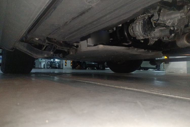 Used Land Rover Discovery 2023 360 PS R-Dynamic S Chassis Front Left