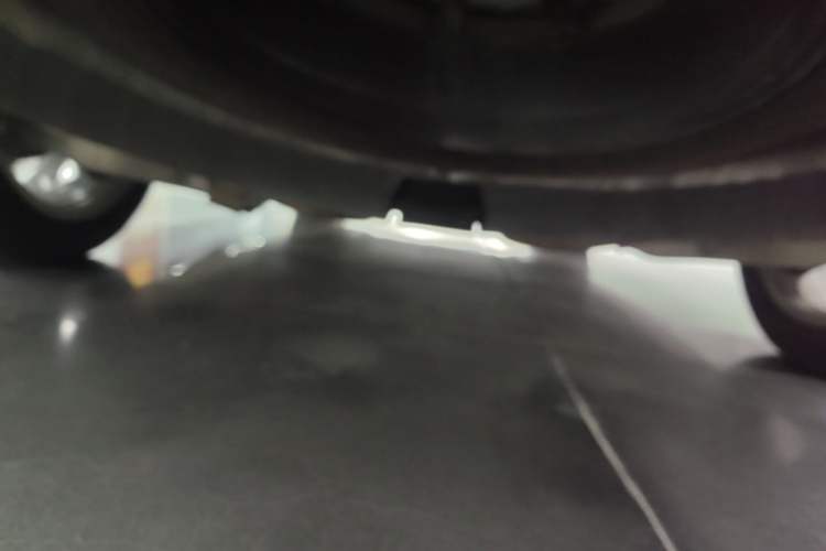 Used Land Rover Discovery 2023 360 PS R-Dynamic S Chassis Rear