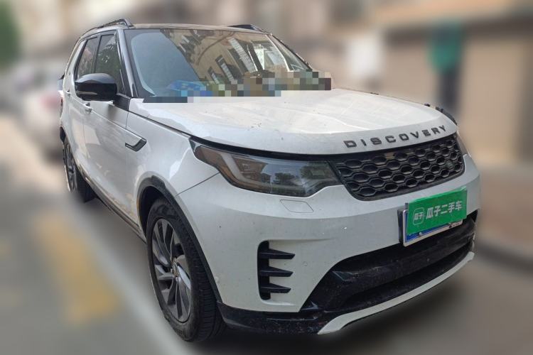 Used Land Rover Discovery 2023 Revised Version 360 PS R-Dynamic S Front Right 45 Deg