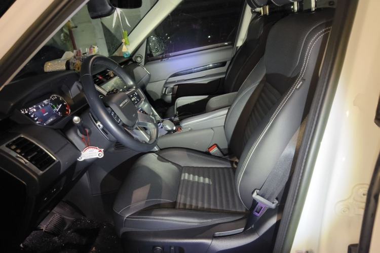 Used Land Rover Discovery 2023 300PS S Left Front Seat