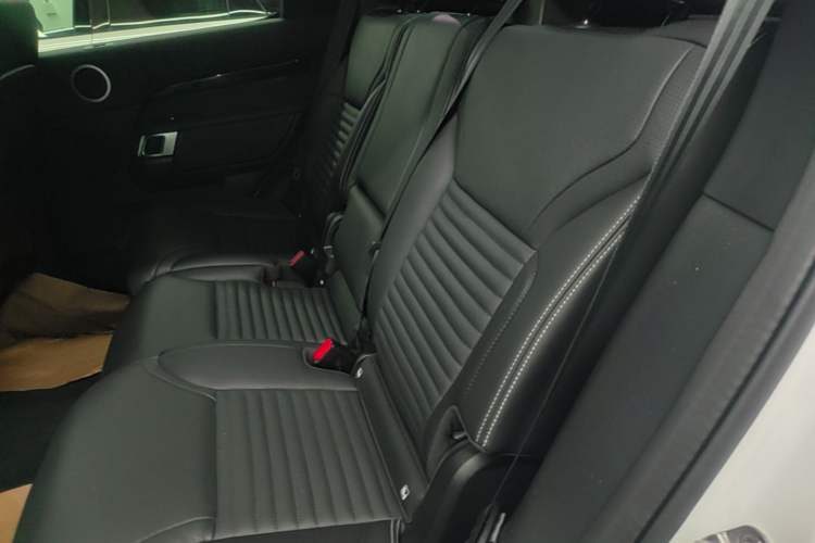 Used Land Rover Discovery 2023 360 PS R-Dynamic S Left Rear Seat