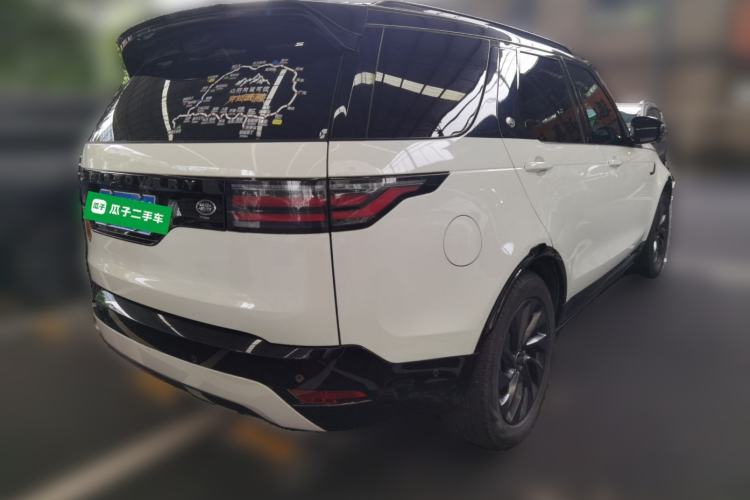 Used Land Rover Discovery 2023 Revised Version 360 PS R-Dynamic S Rear Right 45 Deg