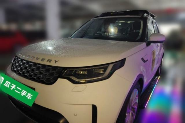 Used Land Rover Discovery 2023 300PS S