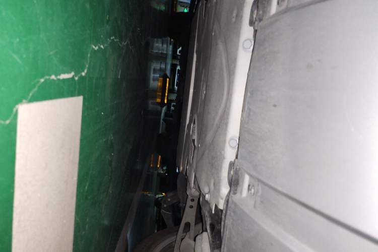 Used Land Rover Discovery 2024 360 PS S Chassis Front
