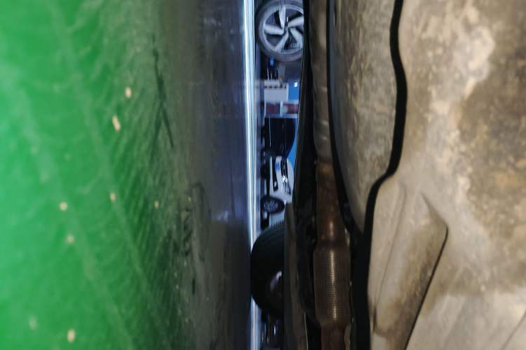 Used Land Rover Discovery 2024 360 PS S Chassis Front Left