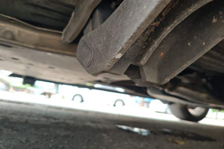 Used Land Rover Discovery 2024 360 PS S Chassis Front Left